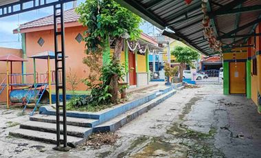 Disewakan ruang Usaha strategis pinggir jalan raya Cocok untuk Usaha Atau Kantor