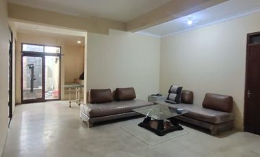 Rumah Semi Furnished Sawah Kurung – LT 228, Harga 3,5M!