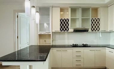 Essence Darmawangsa Apartment 4 BR