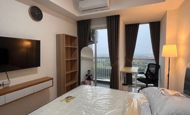 DISEWAKAN APARTEMEN SAMPING BINUS DAN UBM ALAM SUTERA FURNISHED