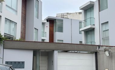 VENDO LINDA CASA EN CONDOMINIO DE 6 CASAS CERCA A REYNALDO VIVANCO Y PRECURSORES