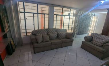 AMPLIA CASA CON 5 RECAMARAS CERCA DEL METRO CD AZTECA