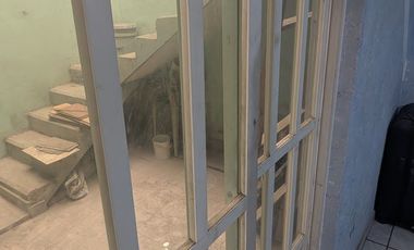 AMPLIA CASA CON 5 RECAMARAS CERCA DEL METRO CD AZTECA