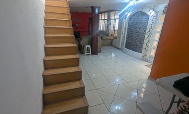 AMPLIA CASA CON 5 RECAMARAS CERCA DEL METRO CD AZTECA