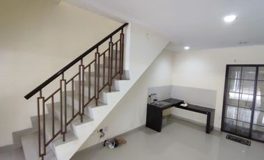 Disewakan Rumah di Green Lake City Cluster East Asia Ukuran 4x12 Dengan 2 Lantai Dengan 2 Kamar Tidur Harga Termurah