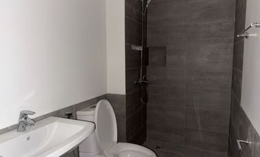 Premium Studio for Rent w/ Parking at The Connor Greenhills