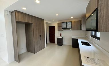 FOR SALE: 3-Bedroom Single-Family House in Verdana Homes Mamplasan, Biñan City, Laguna