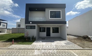 CASA EN VENTA, MONTERREAL RESIDENCIAL, CHOLULA, PUEBLA, MEXICO