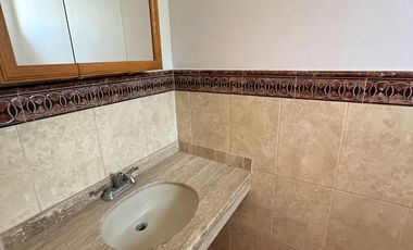 CASA EN VENTA CERCA DE COLOSIO Y ZARAGOZA IDEAL PARA CONSULTORIOS, OFICINAS, ETC.
