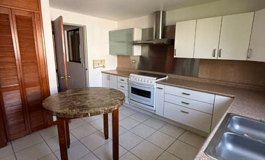 CASA EN VENTA CERCA DE COLOSIO Y ZARAGOZA IDEAL PARA CONSULTORIOS, OFICINAS, ETC.