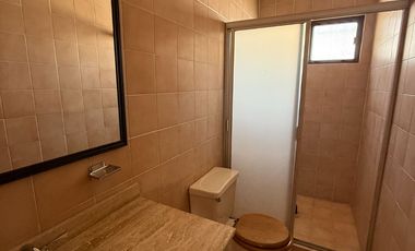 CASA EN VENTA CERCA DE COLOSIO Y ZARAGOZA IDEAL PARA CONSULTORIOS, OFICINAS, ETC.