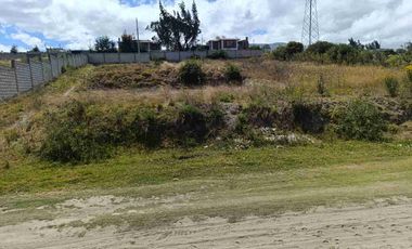 Latacunga, vendo lote de terreno sector Bethlemitas