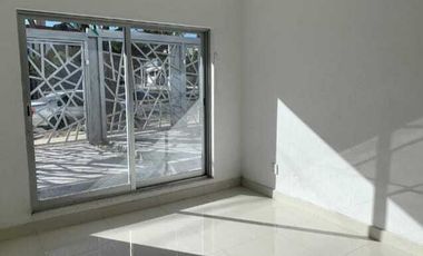 Casa en venta en Jardines del Sol, Zapopan