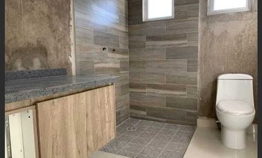 Casa en venta en Jardines del Sol, Zapopan