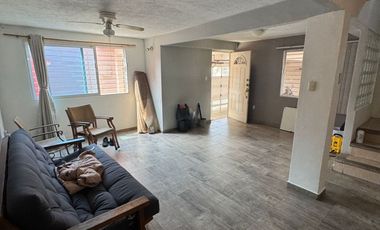 VENDO CASA AMPLIADA EN PUENTE MORENO EN PRIMERA SECCION