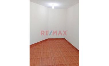 Oportunidad con 30 mil dólares de inicial + banco. Venta linda Casa con 7 Dptos En San Juan De Miraflores – Ideal Para Vivienda O Inversión.