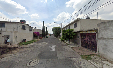 EXCELENTE OPORTUNIDAD DE INVERSION/ENORME PROPIEDAD EN TLAHUAC, CDMX