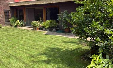 Amplia casa sola en calle Santa Clara, San Cristobal.