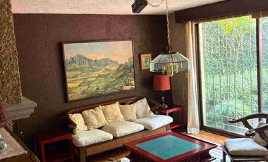 Amplia casa sola en calle Santa Clara, San Cristobal.