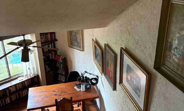 Amplia casa sola en calle Santa Clara, San Cristobal.