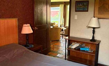 Amplia casa sola en calle Santa Clara, San Cristobal.