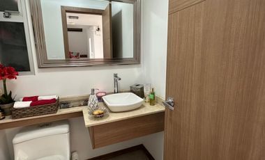 Casa de renta, sector la Viña Alta, Tumbaco