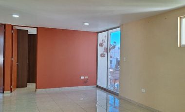 Se vende amplio departamento en segundo nivel Curitiva II Residencial, Cuautlancingo Puebla.