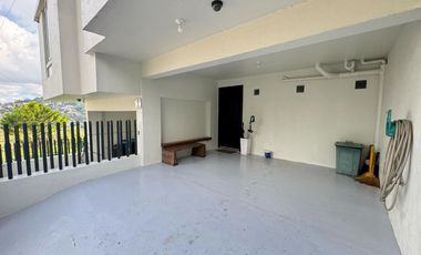 12M 3-Storey House w/ Breathtaking view for sale!!!- JCR04