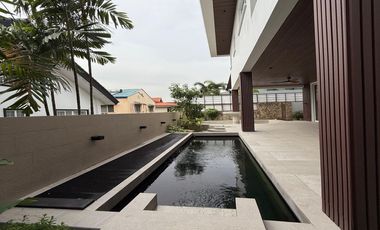 HILLSBOROUGH 4 Bedrooms Fully Furnished House and Lot for ale in Muntinlupa City