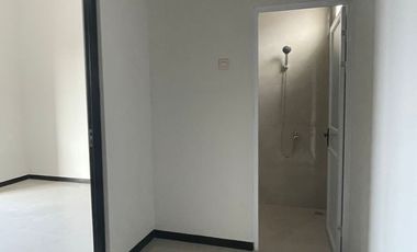 Dijual Disewakan Rumah 2 Lantai Alana Regency Tambak Oso, Sidoarjo