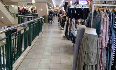 Harga Spesial Toko ITC Cempaka mas lokasi depan Hall