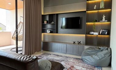 Rumah 3 Lantai Full Furnished lingkungan nyaman di Sidoarjo