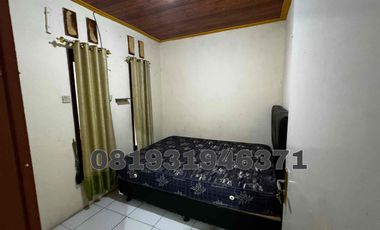 DIJUAL RUMAH FULL RENOV LOKASI STRATEGIS