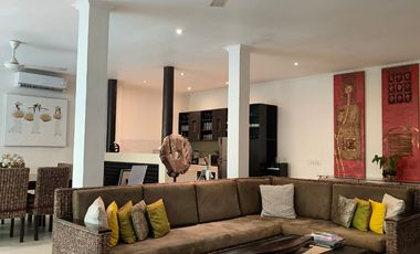 FOR SALE VILLA PREMIUM LOCATION  WALKING NEAR BEACH SEMINYAK