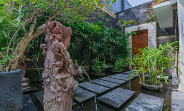 FOR SALE VILLA PREMIUM LOCATION  WALKING NEAR BEACH SEMINYAK