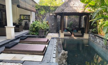 FOR SALE VILLA PREMIUM LOCATION  WALKING NEAR BEACH SEMINYAK