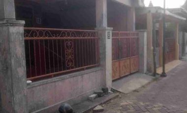 RUMAH MURAH DAN TOKO DI PERUMAHAN GKB GRESIK