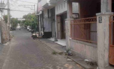 RUMAH MURAH DAN TOKO DI PERUMAHAN GKB GRESIK