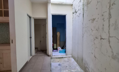 Turun Harga! Rumah Golf Lake Pine Hills 2 Lantai, Full Fasilitas, Dekat Bandara!