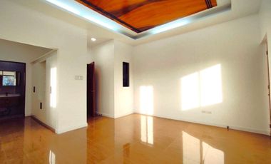 GLAMOROUS MODERN DESIGN TWO STOREY HOUSE FOR SALE IN PARANAQUE