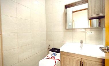 GLAMOROUS MODERN DESIGN TWO STOREY HOUSE FOR SALE IN PARANAQUE