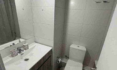 SE ARRIENDA DPTO TIPO MARIPOSA CERCA METRO TOESCA