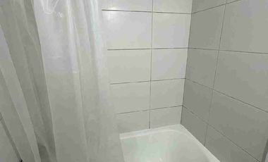 SE ARRIENDA DPTO TIPO MARIPOSA CERCA METRO TOESCA