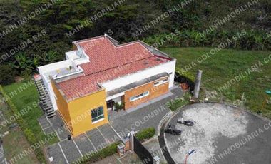 CASA CAMPESTRE EN VENTA