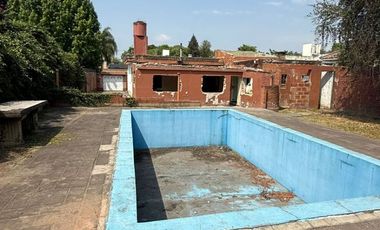 OPORTUNIDAD- TERRENO CON CONTRUCCION APROVECHABLE- YERBA BUENA