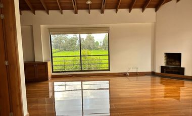 ARRIENDO CASA SANTA CECILIA CON JARDÍN - CHIA