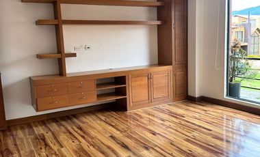 ARRIENDO CASA SANTA CECILIA CON JARDÍN - CHIA