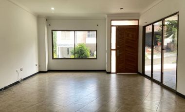 Casa En Arriendo en La Doctora Sabaneta Antioquia