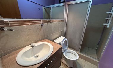 SE ARRIENDA CASA EN EL SECTOR DE LA 12 DE MARZO