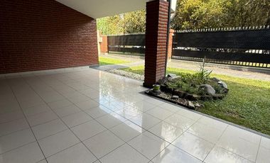 VENTA CASERON EN INMEJORABLE ZONA YERBA BUENA